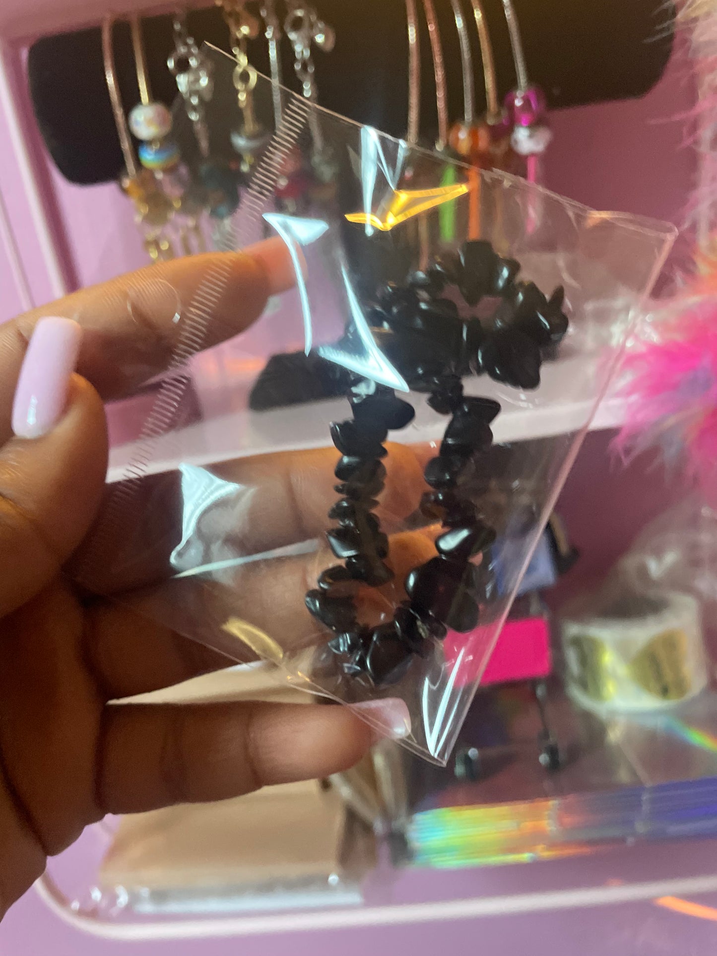 Dark Brown Agate ( Dark Brown ) Crystal Chipped Bracelet 1Pc